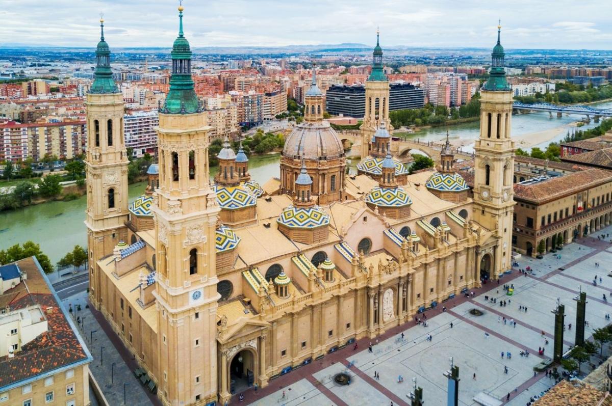 Plaza del pilar